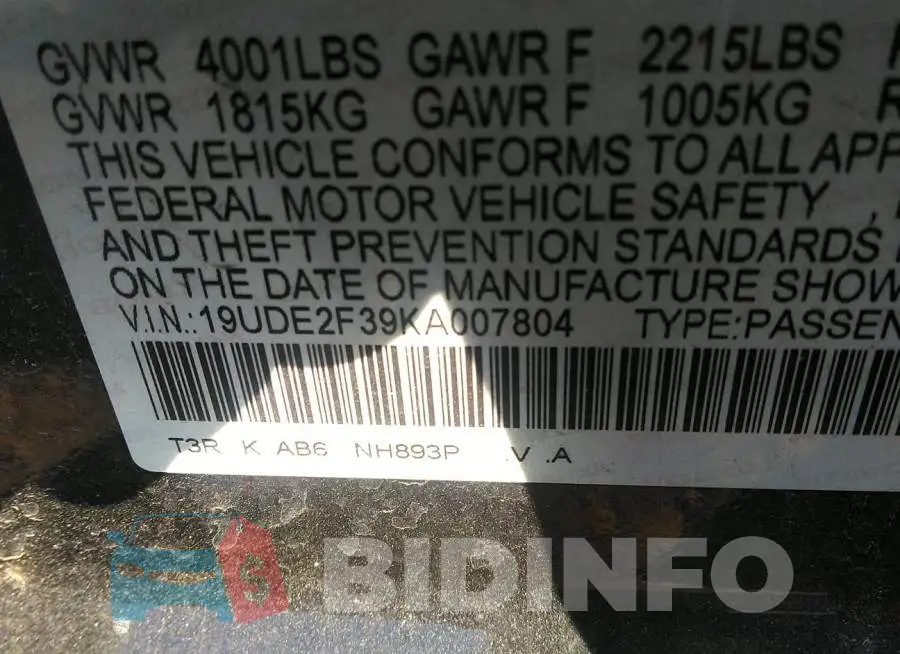 19UDE2F39KA007804 Photo# 9