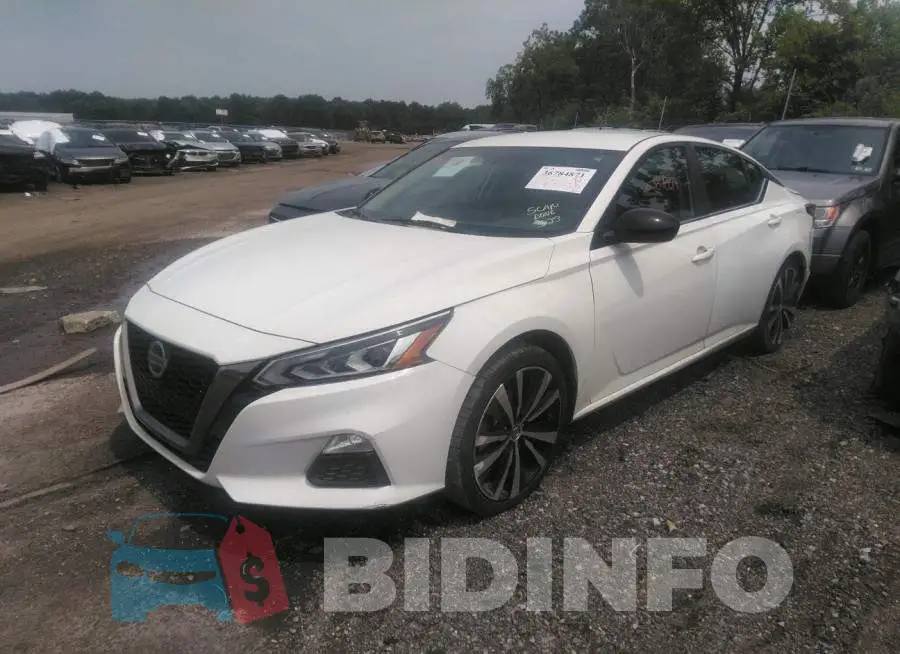 1N4BL4CV6KC129981 Photo# 2