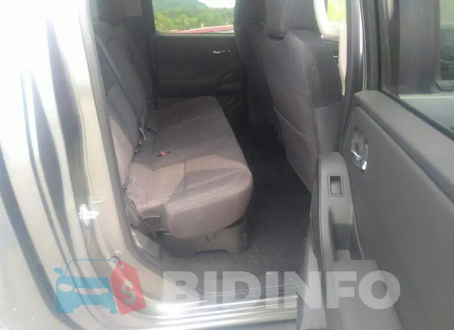 1N6ED1EK8PN618140 Photo# 8