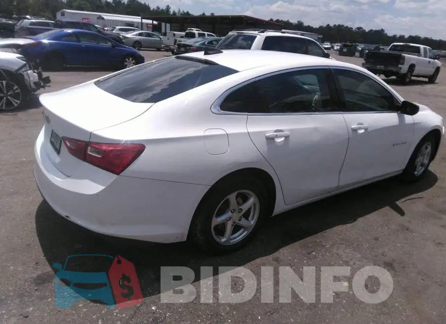 1G1ZB5ST7HF138285 Photo# 4