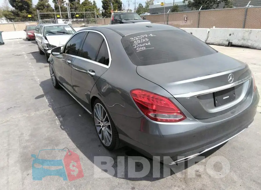 55SWF4JB1JU271621 Photo# 3