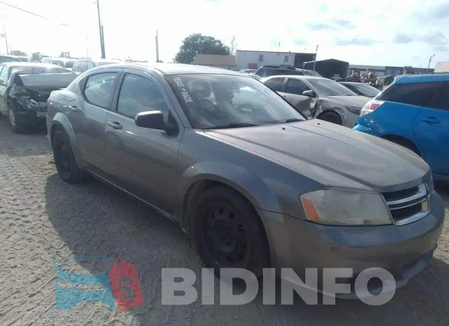 1C3CDZAB7DN650964 Photo# 1