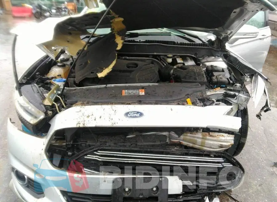 3FA6P0H9XGR121613 Photo# 10