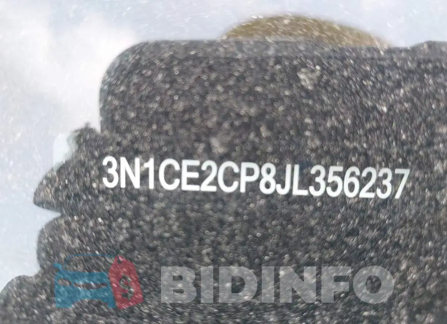3N1CE2CP8JL356237 Photo# 9