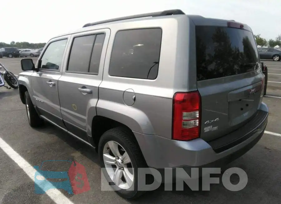 1C4NJRFB7ED821046 Photo# 3