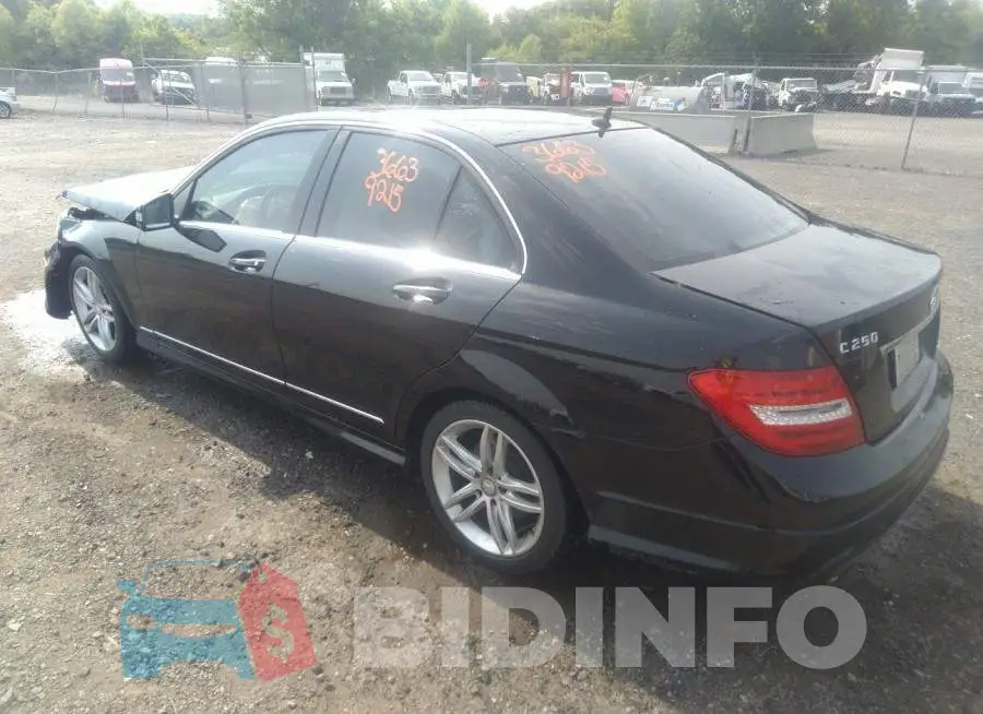 WDDGF4HB8EA943402 Photo# 3