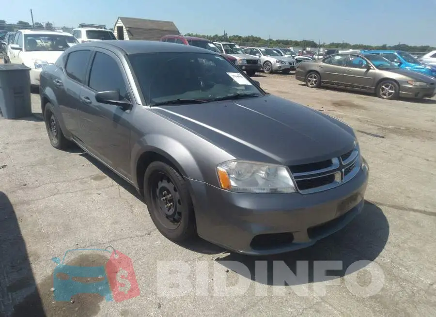 1C3CDZAB7DN652679 Photo# 1