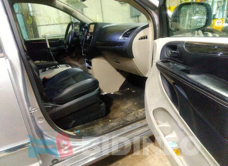 2C4RC1BG6DR797736 Photo# 5