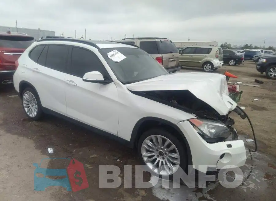WBAVL1C58FVY37159 Photo# 1