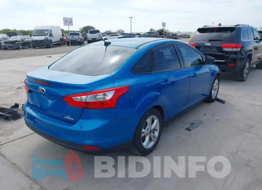 1FADP3F22EL109062 Photo# 4