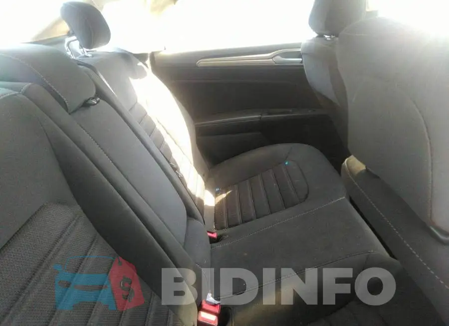 3FA6P0HD3LR150174 Photo# 8