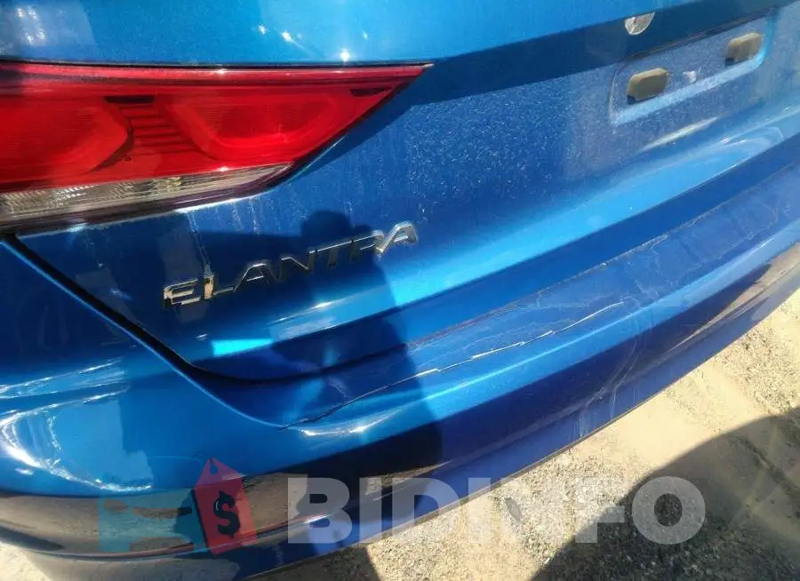 5NPD84LF6JH269996 Photo# 6