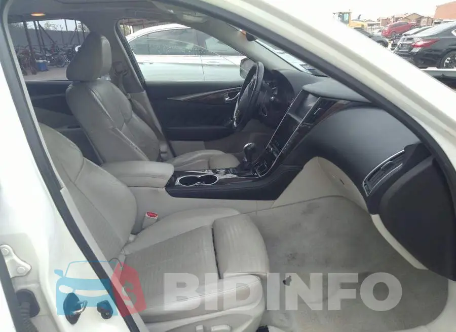 JN1BV7AR5FM392199 Photo# 5