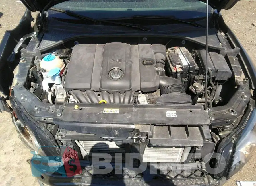 1VWCH7A38DC059693 Photo# 10