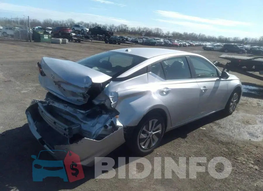 1N4BL4BV6KC151190 Photo# 2