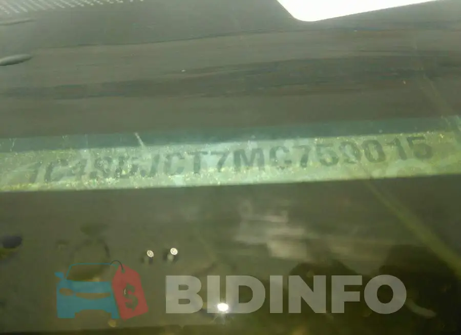 1C4SDJCT7MC759015 Photo# 9