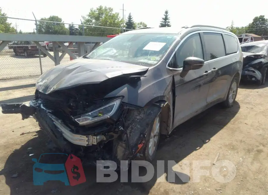 2C4RC3BG0NR165263 Photo# 2