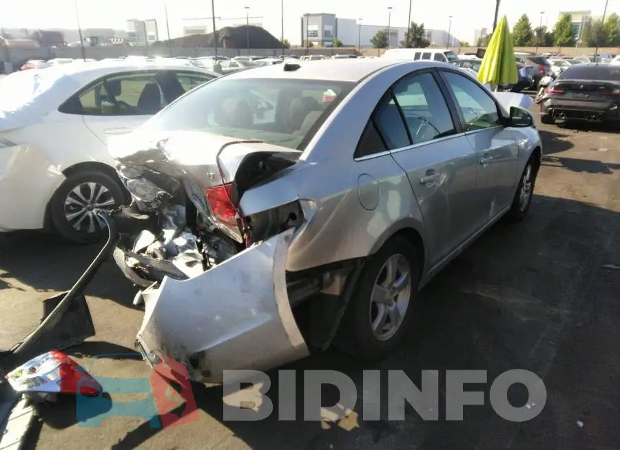 1G1PC5SB1D7322184 Photo# 4
