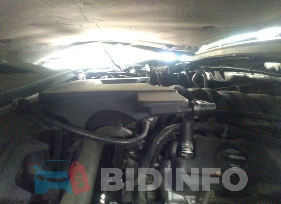 1GNSCJKC3FR500677 Photo# 10