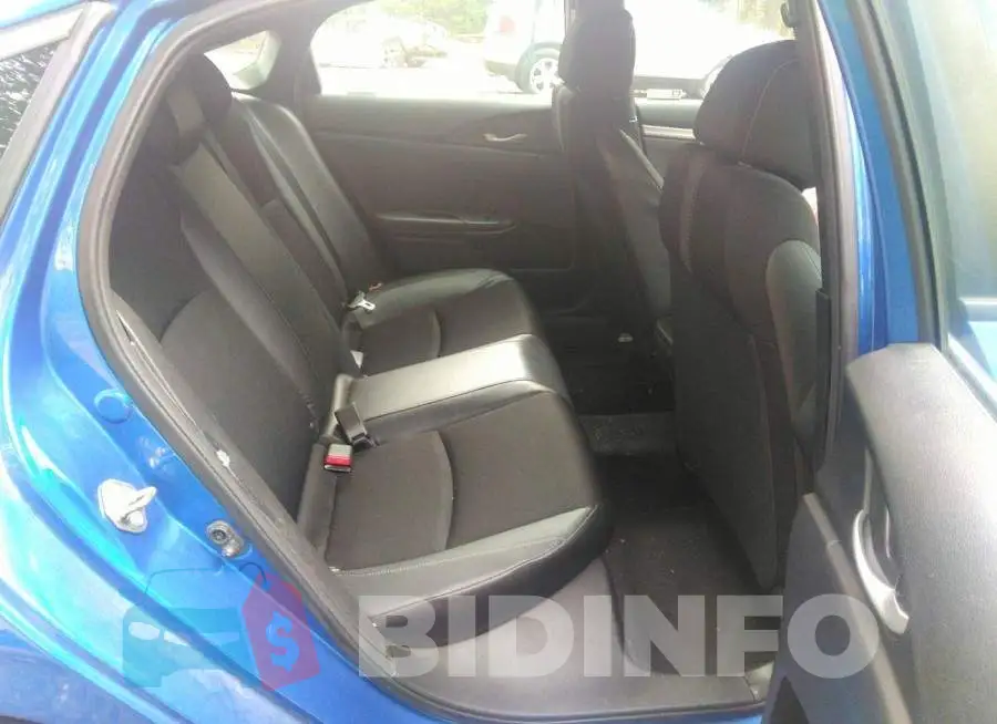 19XFC2F84KE026444 Photo# 8