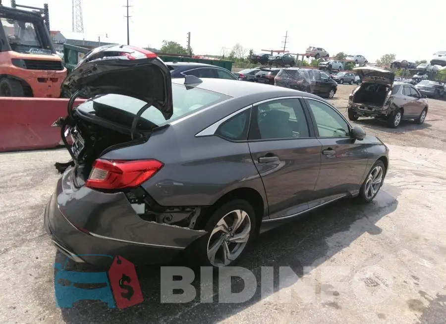 1HGCV2F5XLA015912 Photo# 4