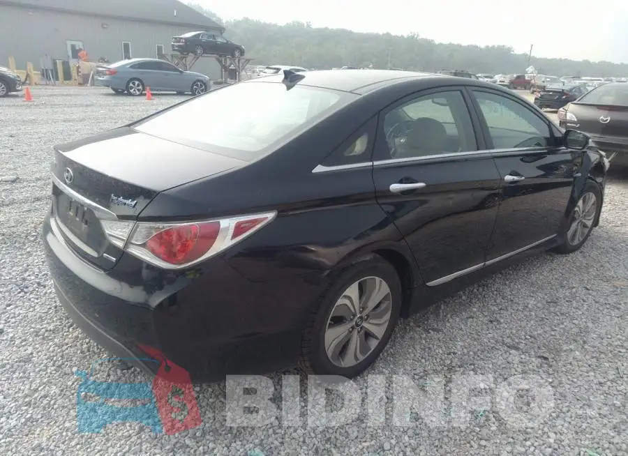 KMHEC4A43FA132125 Photo# 4