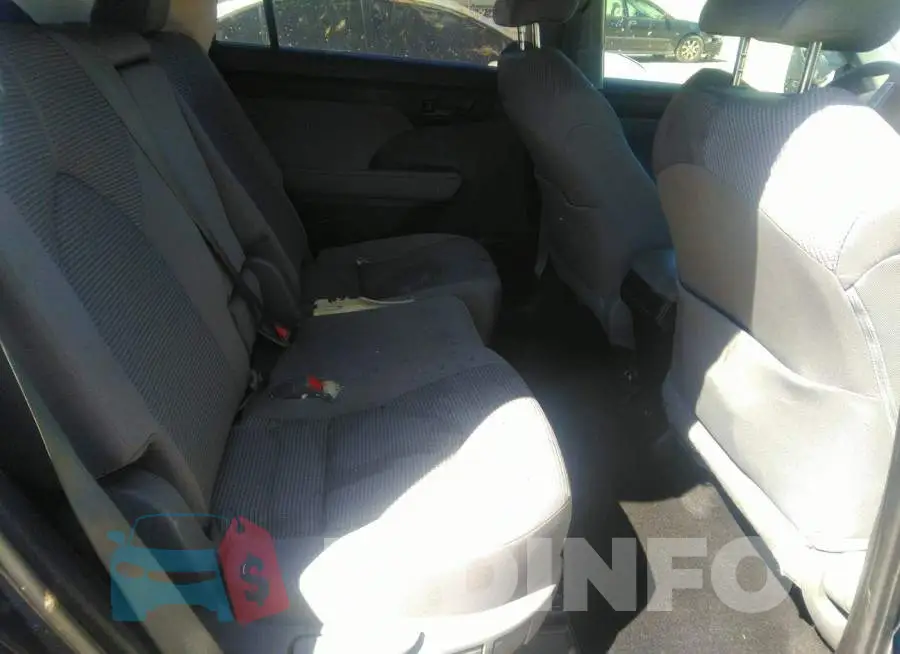 5TDBZRBH8NS590216 Photo# 8