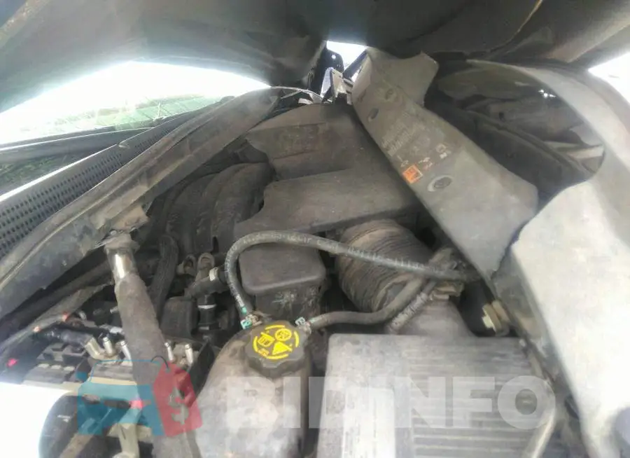 3GTU2PEC4GG279708 Photo# 10