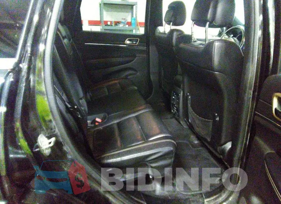 1C4RJFBG8FC862679 Photo# 8