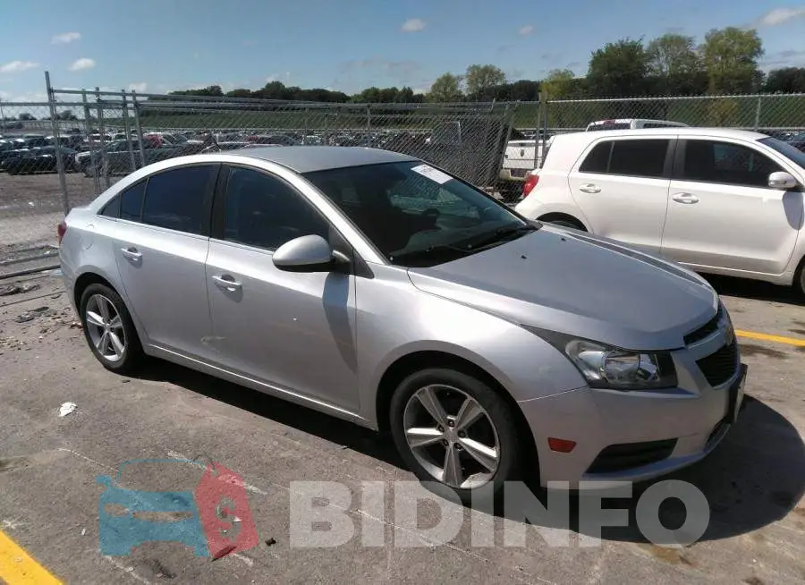 1G1PE5SB2D7242497 Photo# 1
