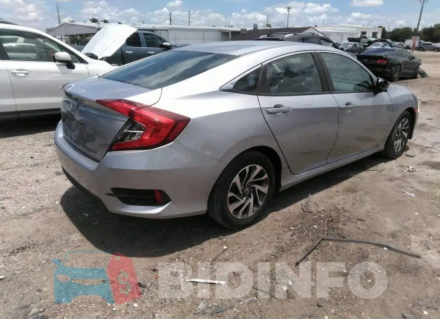 19XFC2F78GE044170 Photo# 4