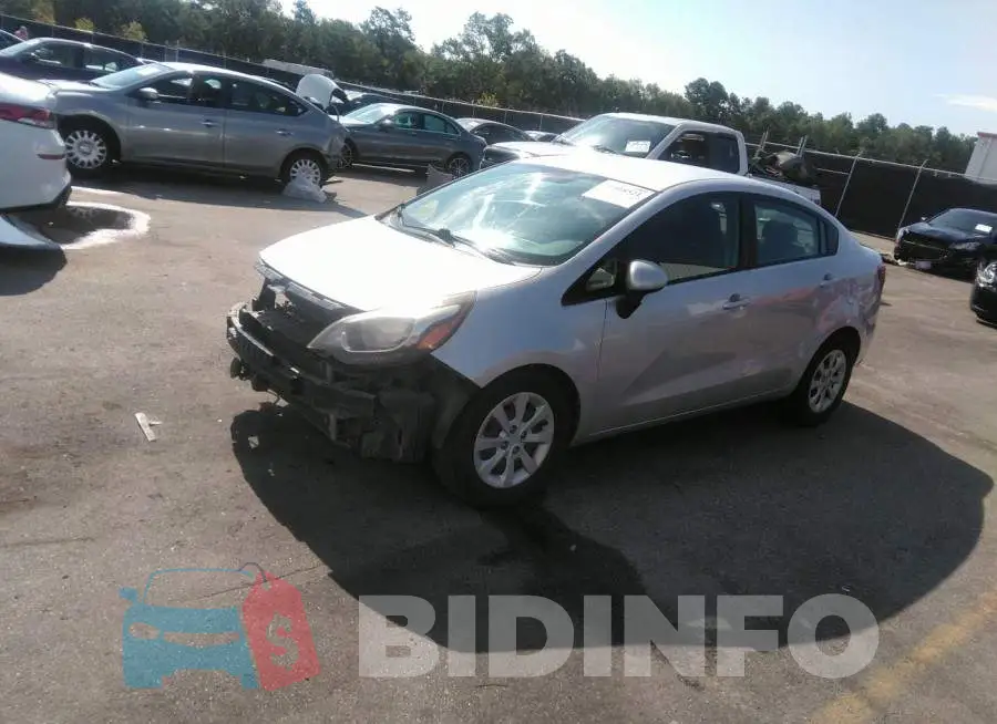 KNADM4A32E6325840 Photo# 2