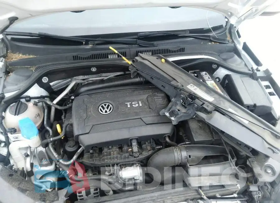 3VW5T7AJ8GM213084 Photo# 10