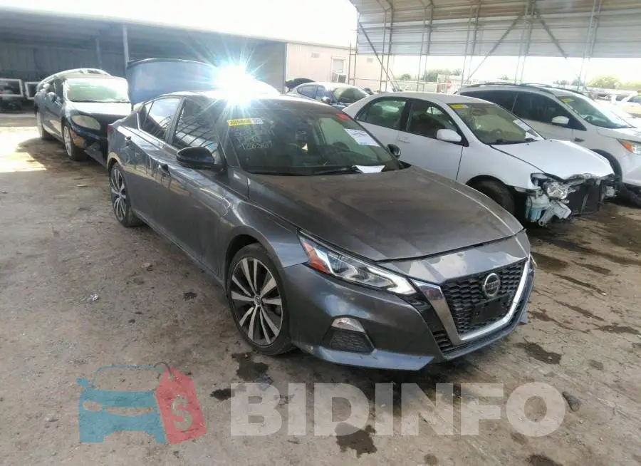 1N4BL4CV6KC128569 Photo# 1