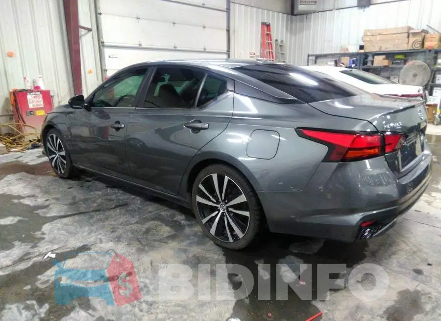 1N4BL4CV6KC180252 Photo# 3