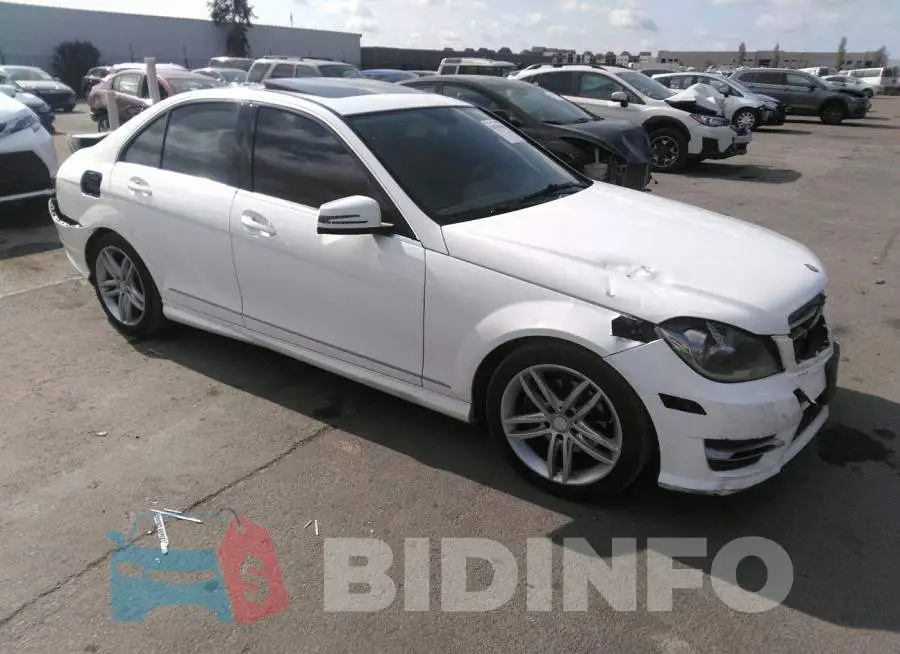 WDDGF4HB7EA957632 Photo# 1