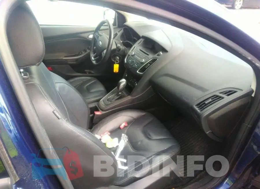 1FADP3F22GL350607 Photo# 5