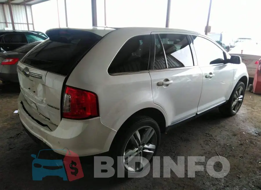 2FMDK3KC3DBC70053 Photo# 4