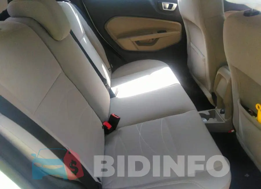 3FADP4EJ8GM137528 Photo# 8