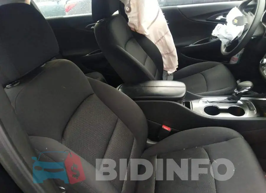 1G1ZD5ST3NF106830 Photo# 5