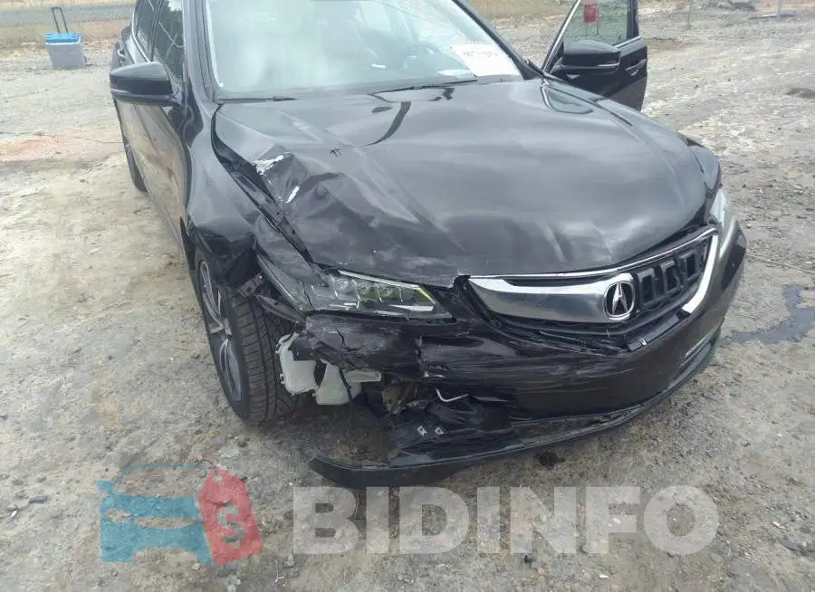 19UUB2F75FA011513 Photo# 6