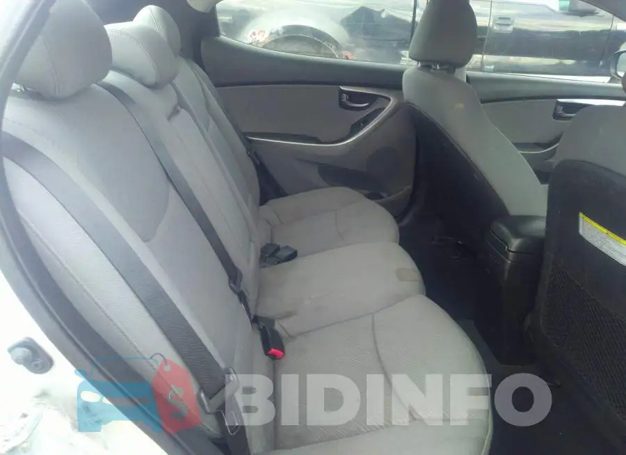 5NPDH4AE8DH411652 Photo# 8