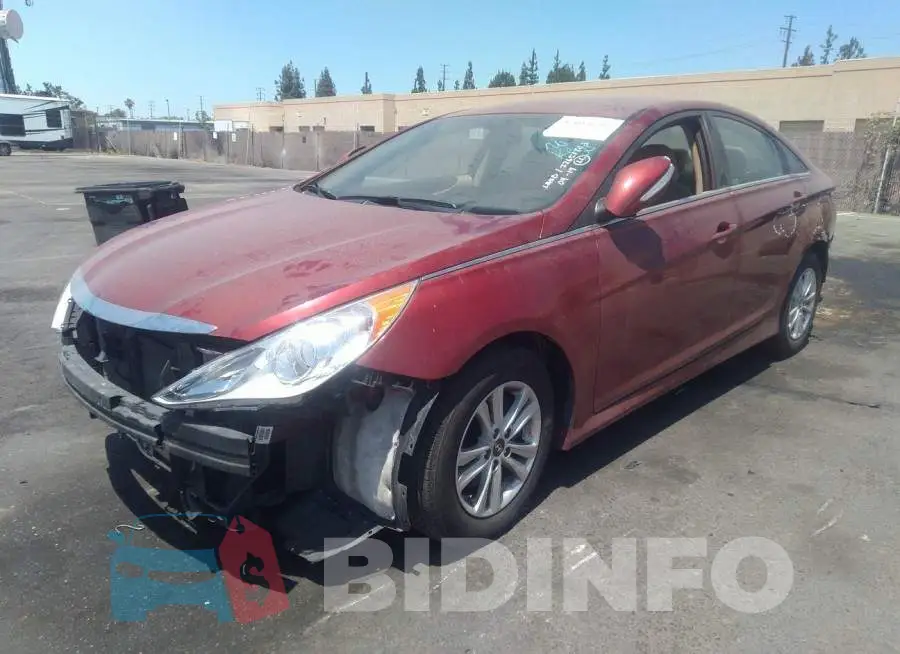 5NPEB4AC1EH942813 Photo# 2