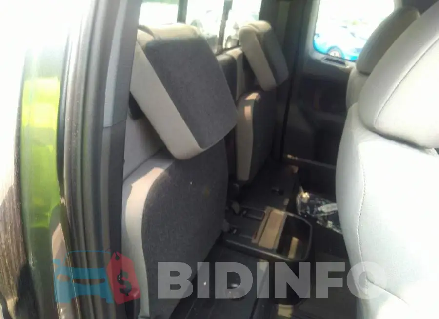 3TYSZ5AN2MT014530 Photo# 8