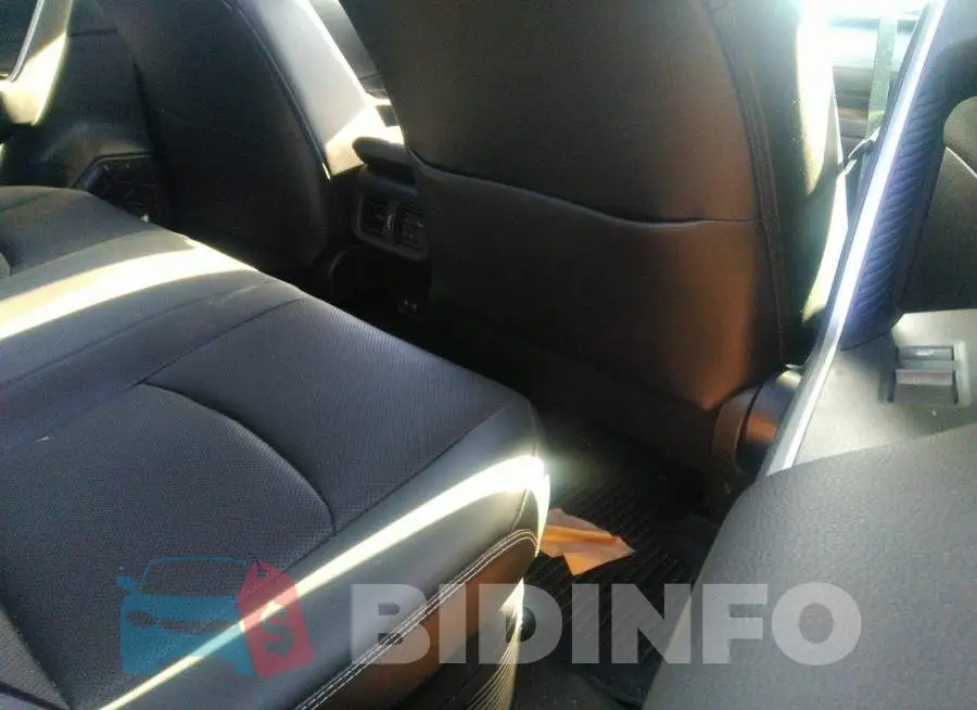 4T3DWRFV2LU007068 Photo# 8