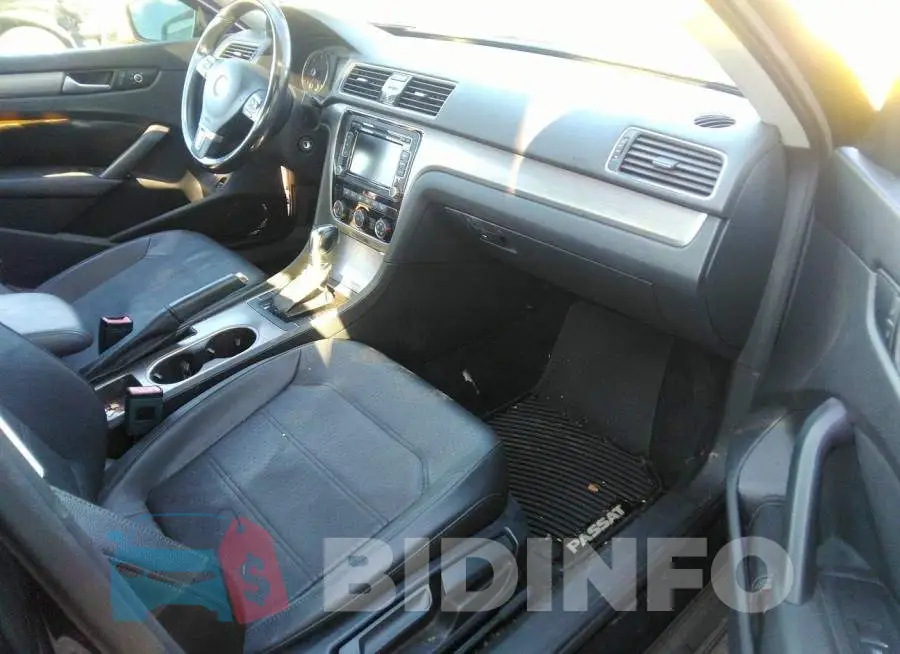 1VWBN7A30EC094461 Photo# 5