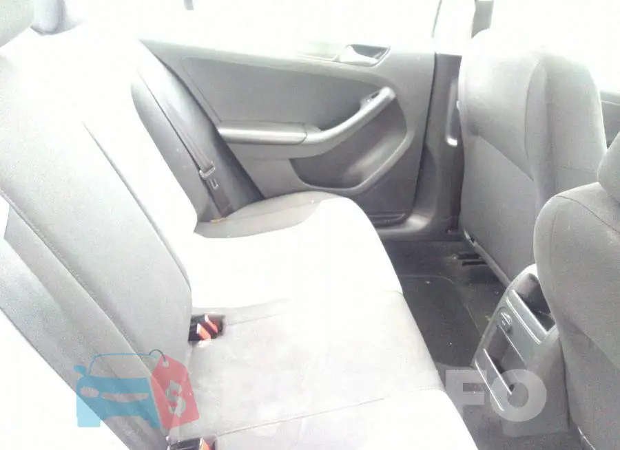 3VW2B7AJ5HM363466 Photo# 8