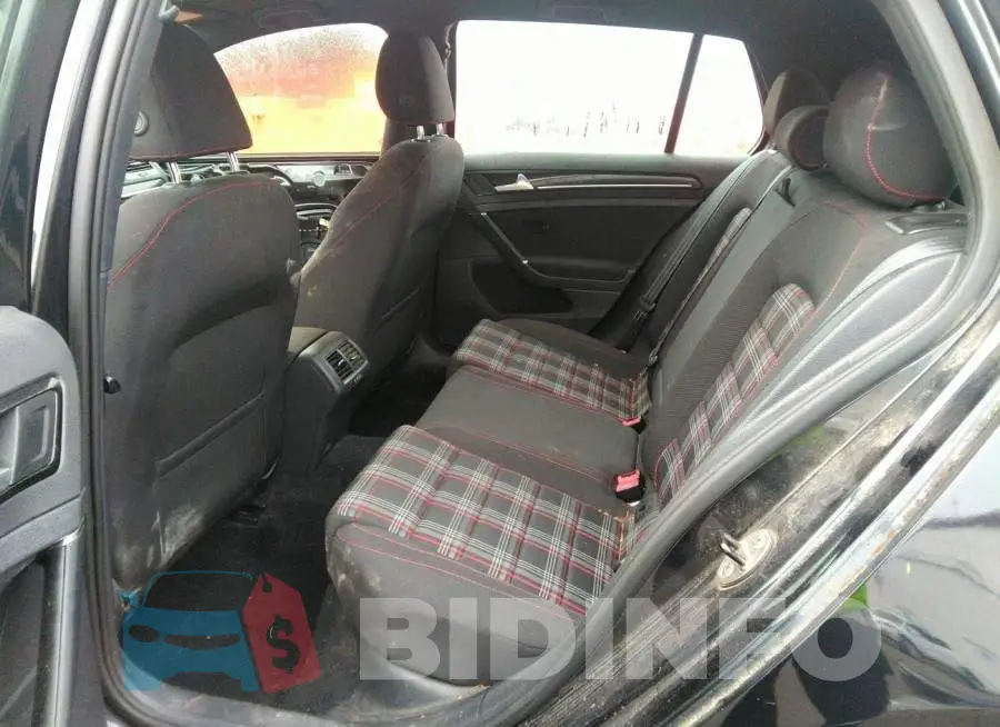 3VW4T7AU6GM023046 Photo# 8