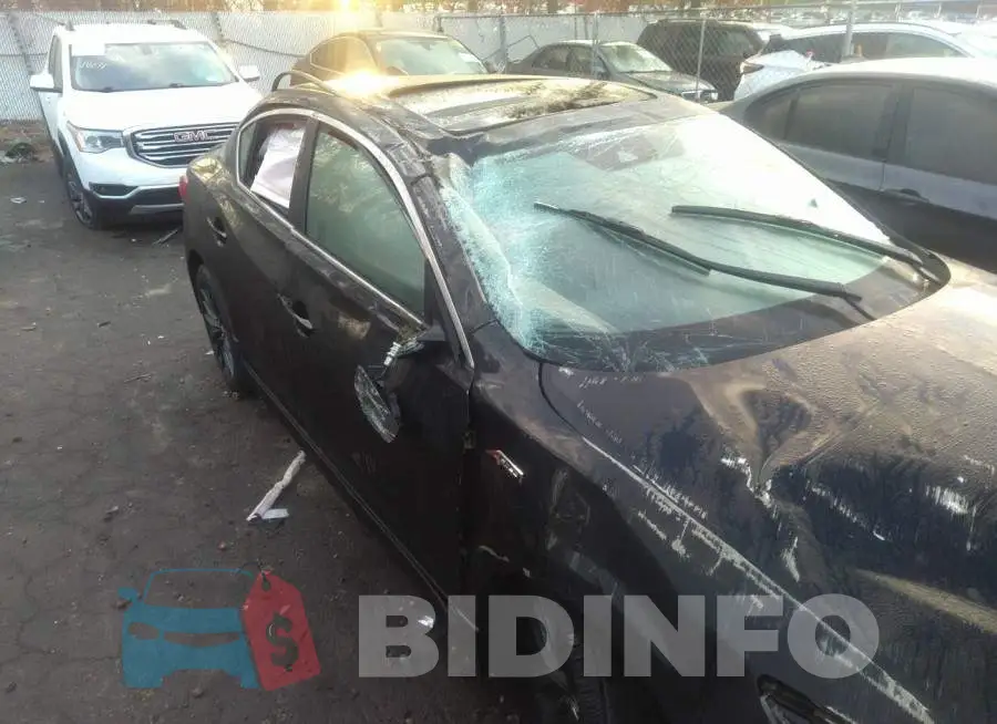 19UDE2F89NA003316 Photo# 6