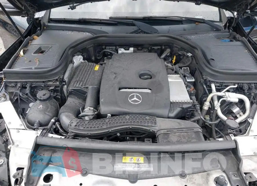 WDC0G4JB9KV137215 Photo# 10